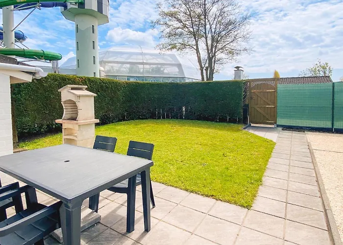 3 Bedroom Awesome In * Oostduinkerke