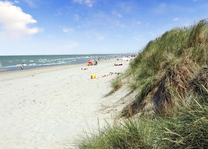 Ferienhaus 3 Bedroom Awesome In Oostduinkerke